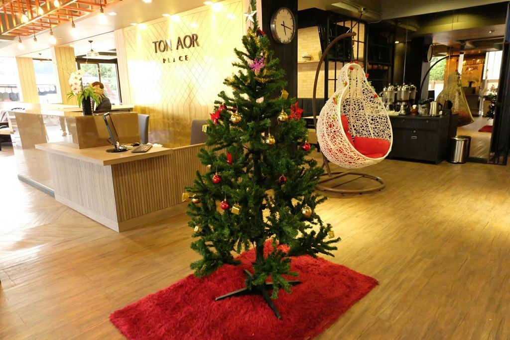 Ton Aor Place Hotel Bangkok Esterno foto