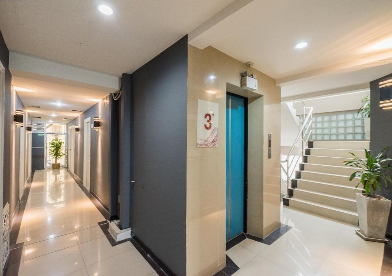 Ton Aor Place Hotel Bangkok Esterno foto