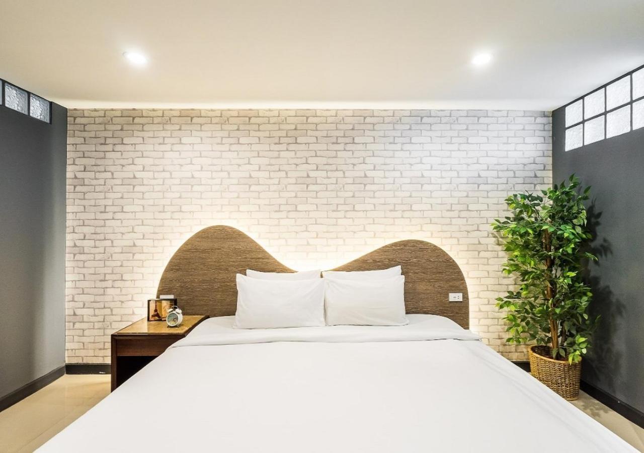 Ton Aor Place Hotel Bangkok Esterno foto