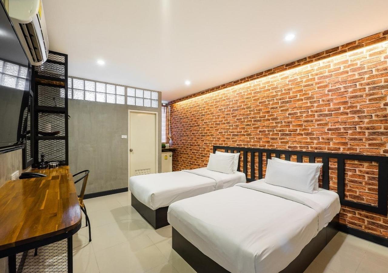 Ton Aor Place Hotel Bangkok Esterno foto