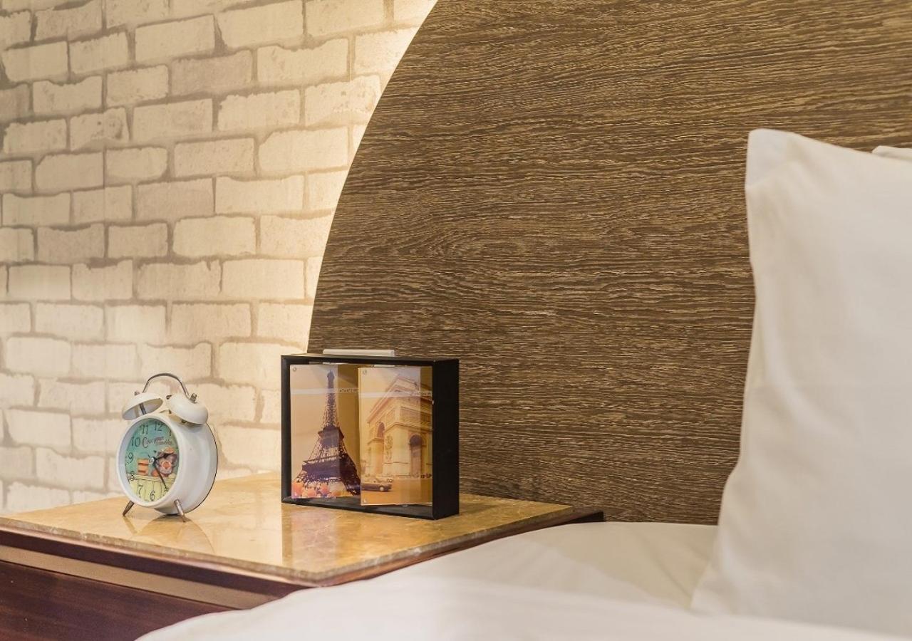 Ton Aor Place Hotel Bangkok Esterno foto